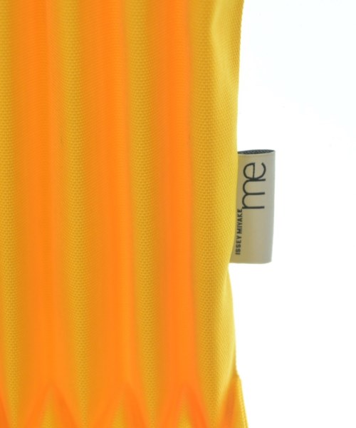 me ISSEY MIYAKE（ミーイッセイミヤケ）ショルダーバッグ 黄 サイズ:- レディース/2200646371016