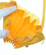 me ISSEY MIYAKE（ミーイッセイミヤケ）ショルダーバッグ 黄 サイズ:- レディース/2200646371016