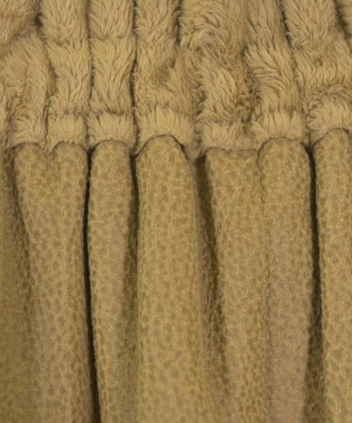 me ISSEY MIYAKE（ミーイッセイミヤケ）ひざ丈スカート ベージュ サイズ:-(S位) レディース/2200653075174