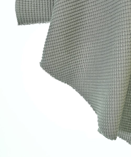 me ISSEY MIYAKE（ミーイッセイミヤケ）カジュアルシャツ グレー サイズ:F レディース/2200703054029