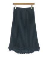 me ISSEY MIYAKE（ミーイッセイミヤケ）ロング・マキシ丈スカート 紺 サイズ:-(M位) レディース/2200703770073