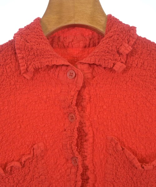 me ISSEY MIYAKE（ミーイッセイミヤケ）カジュアルシャツ 赤 サイズ:-(S位) レディース/2200705615013