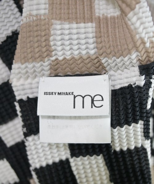 me ISSEY MIYAKE（ミーイッセイミヤケ）カジュアルシャツ ベージュ サイズ:-(S位) レディース/2200705742023