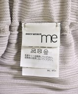 me ISSEY MIYAKE（ミーイッセイミヤケ）その他 グレー サイズ:F レディース/2200706001044