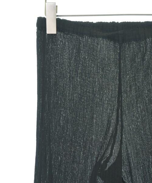 me ISSEY MIYAKE（ミーイッセイミヤケ）その他 黒 サイズ:-(M位) レディース/2200706256123