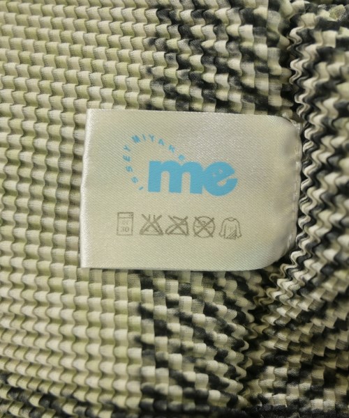 me ISSEY MIYAKE（ミーイッセイミヤケ）カジュアルシャツ 白 サイズ:-(XS位) レディース/2200662103073