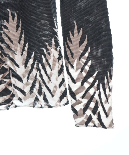 me ISSEY MIYAKE（ミーイッセイミヤケ）カジュアルシャツ 黒 サイズ:F レディース/2200666657046