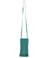 me ISSEY MIYAKE（ミーイッセイミヤケ）ショルダーバッグ 緑 サイズ:- レディース/2200731436064