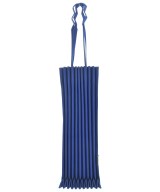 me ISSEY MIYAKE（ミーイッセイミヤケ）トートバッグ 青 サイズ:- レディース/2200732855062