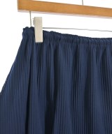 me ISSEY MIYAKE（ミーイッセイミヤケ）クロップドパンツ 紺 サイズ:-(XS位) レディース/2200720312027