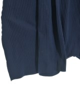 me ISSEY MIYAKE（ミーイッセイミヤケ）クロップドパンツ 紺 サイズ:-(XS位) レディース/2200720312027