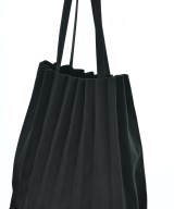 me ISSEY MIYAKE（ミーイッセイミヤケ）トートバッグ 黒 サイズ:- レディース/2200684372075