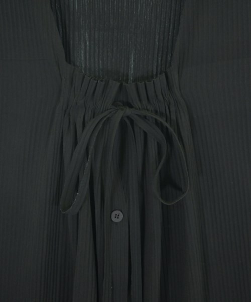 me ISSEY MIYAKE（ミーイッセイミヤケ）ワンピース 黒 サイズ:F レディース/2200686101024