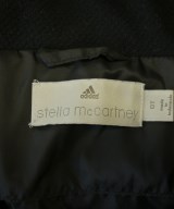 adidas by Stella McCartney（アディダスバイステラマッカートニー）ダウンジャケット/ダウンベスト 黒 サイズ:F レディース/2200618640126