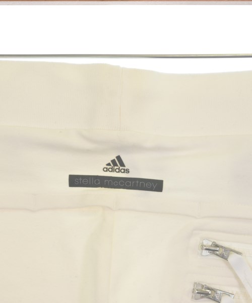 adidas by Stella McCartney（アディダスバイステラマッカートニー）ショートパンツ 白 サイズ:36(S位) レディース/2200627942556