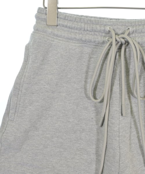 adidas by Stella McCartney（アディダスバイステラマッカートニー）ショートパンツ グレー サイズ:XS レディース/2200700776030