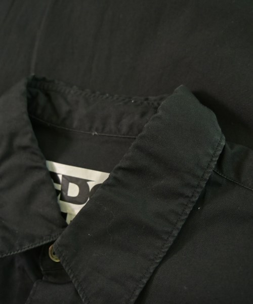 CDG（シーディージー）カジュアルシャツ 黒 サイズ:M メンズ/2200638486346