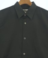 CDG（シーディージー）カジュアルシャツ 黒 サイズ:L メンズ/2200640650247