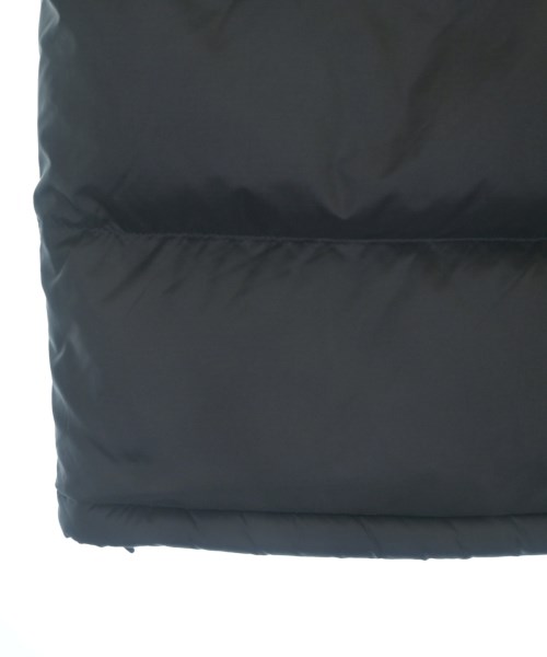 CDG（シーディージー）ダウンジャケット/ダウンベスト 黒 サイズ:XS メンズ/2200623262016