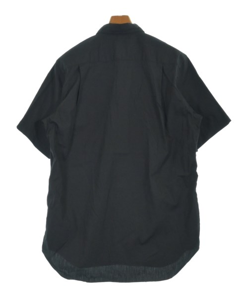 CDG（シーディージー）カジュアルシャツ 黒 サイズ:L メンズ/2200630180112