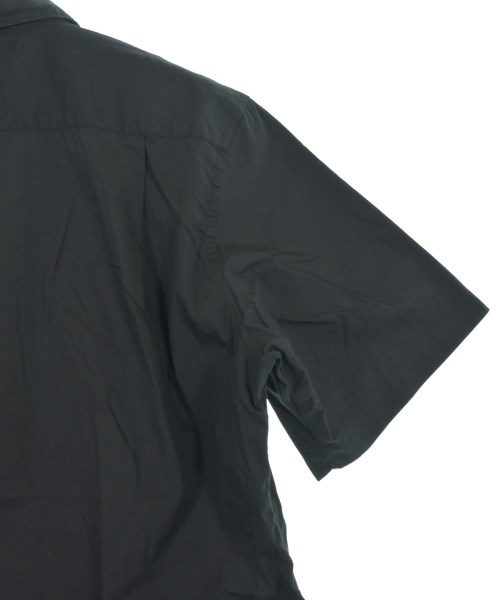CDG（シーディージー）カジュアルシャツ 黒 サイズ:L メンズ/2200630180112