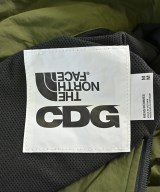 CDG（シーディージー）その他 カーキ サイズ:M メンズ/2200610460135