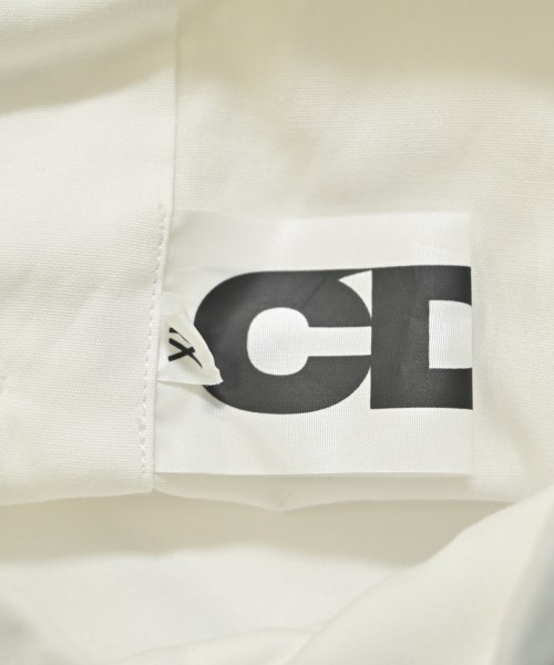 CDG（シーディージー）カジュアルシャツ 白 サイズ:XL メンズ/2200602235024