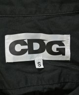 CDG（シーディージー）カジュアルシャツ 黒 サイズ:S メンズ/2200681219113