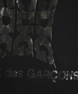CDG（シーディージー）Tシャツ・カットソー 黒 サイズ:L メンズ/2200704931046