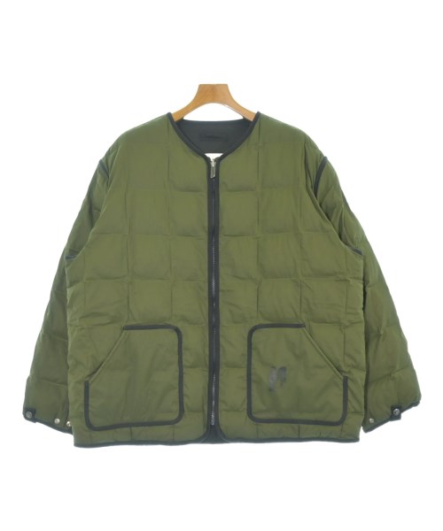 CDG(シーディージー)ダウンジャケット/ダウンベスト カーキ サイズ:L/2200663451012