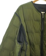 CDG（シーディージー）ダウンジャケット/ダウンベスト カーキ サイズ:L メンズ/2200663451012