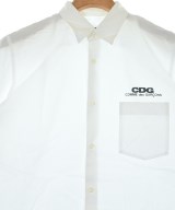 CDG（シーディージー）カジュアルシャツ 白 サイズ:M メンズ/2200663348039