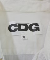 CDG（シーディージー）カジュアルシャツ 白 サイズ:XL メンズ/2200671999070