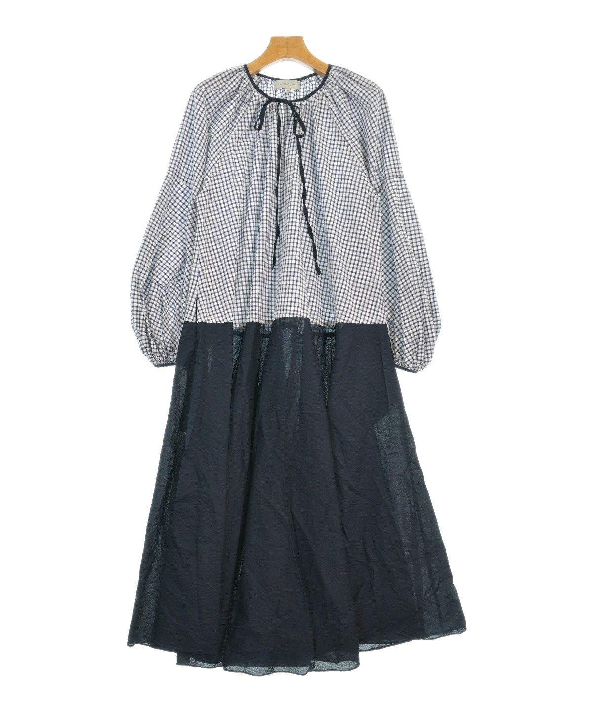 ロングワンピース　リーマシュー 2039425E0003_x1_a001.jpg