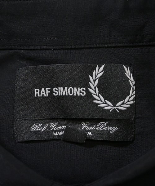 RAF SIMONS（ラフシモンズ）カジュアルシャツ 黒 サイズ:L メンズ/2200631100065