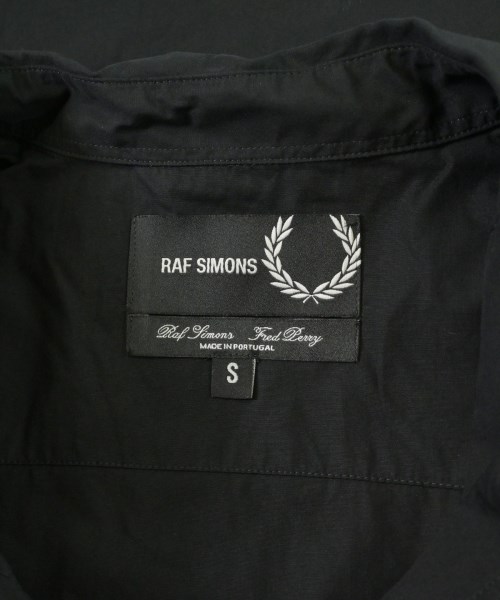 RAF SIMONS（ラフシモンズ）カジュアルシャツ 黒 サイズ:S メンズ/2200711947139
