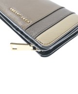 MARC JACOBS（マークジェイコブス）財布・コインケース 茶 サイズ:- レディース/2200643528048
