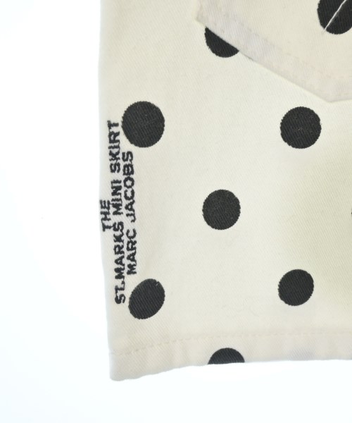 MARC JACOBS（マークジェイコブス）ミニスカート 白 サイズ:26(M位) レディース/2200633666118