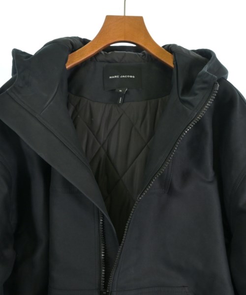 MARC JACOBS（マークジェイコブス）ダウンジャケット/ダウンベスト 黒 サイズ:M レディース/2200612875012