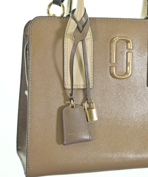 MARC JACOBS（マークジェイコブス）ハンドバッグ ベージュ サイズ:- レディース/2200650555013