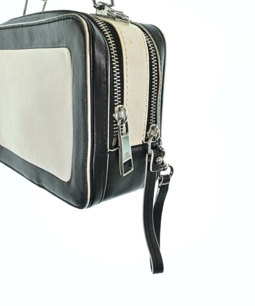 MARC JACOBS（マークジェイコブス）ショルダーバッグ 白 サイズ:- レディース/2200656938018