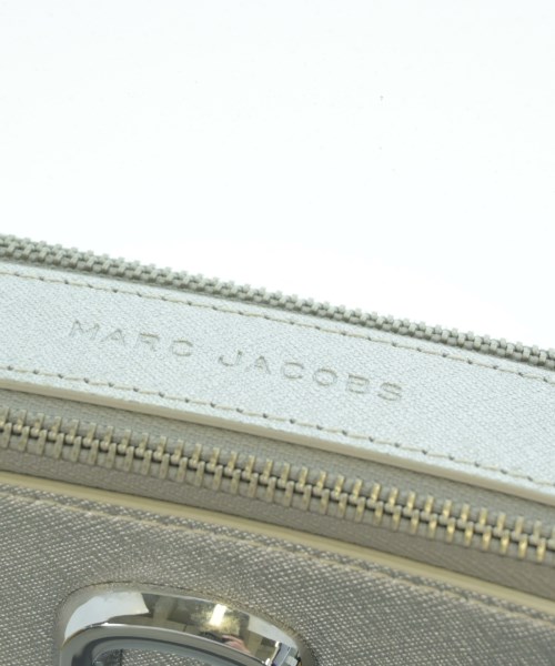 MARC JACOBS（マークジェイコブス）ショルダーバッグ シルバー サイズ:- レディース/2200658503092