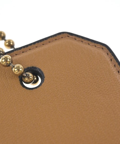 MARC JACOBS（マークジェイコブス）チャーム ベージュ サイズ:- レディース/2200703072566