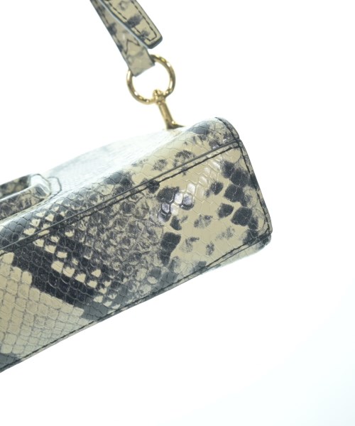 MARC JACOBS（マークジェイコブス）ショルダーバッグ 白 サイズ:- レディース/2200639870106