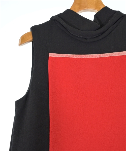 CoSTUME NATIONAL（コスチュームナショナル）ワンピース 赤 サイズ:38(S位) レディース/2200625724048