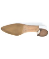 MANOLO BLAHNIK（マノロ　ブラニク）パンプス 白 サイズ:EU36(22.5cm位) レディース/2200696600050