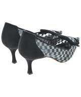 MANOLO BLAHNIK（マノロ　ブラニク）パンプス グレー サイズ:EU37(23.5cm位) レディース/2200645579024