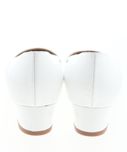 MANOLO BLAHNIK（マノロ　ブラニク）パンプス 白 サイズ:EU37 1/2(24cm位) レディース/2200683646269