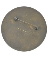 MARNI（マルニ）ブローチ・コサージュ 茶 サイズ:- レディース/2200614447118