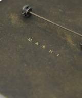 MARNI（マルニ）ブローチ・コサージュ 茶 サイズ:- レディース/2200614447118